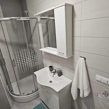 Apartment Frida- Free Private Parking