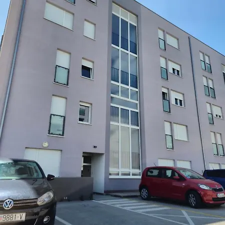 Apartment Frida- Free Private Parking